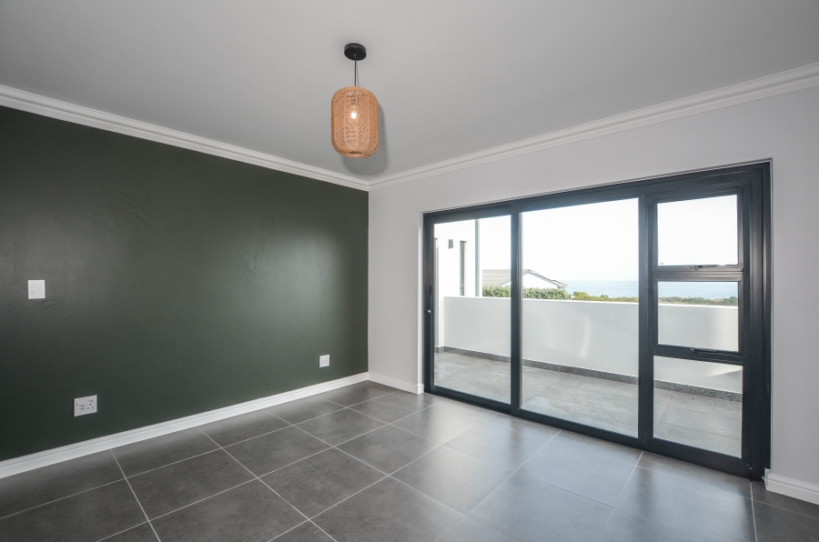 3 Bedroom Property for Sale in Yzerfontein Western Cape